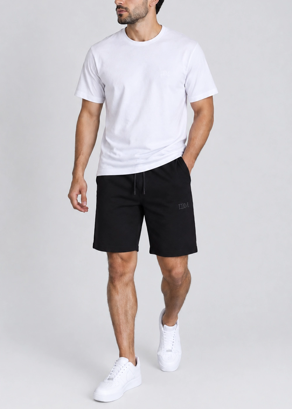 mcs003-men-set-regular-fit-withe-black-front-view (1) تنخور ست تیشرت و شلوارک مردانه مدل mcs003 رنگ سفید مشکی نمای روبرو